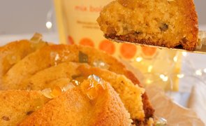 bolo da laranja com frutas